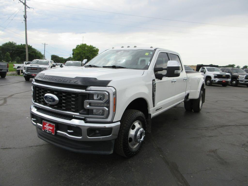 2023 Ford F-350 LARIAT