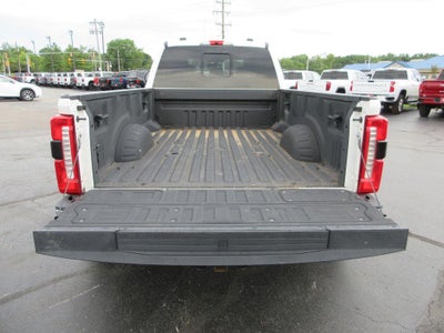 2023 Ford F-350 LARIAT