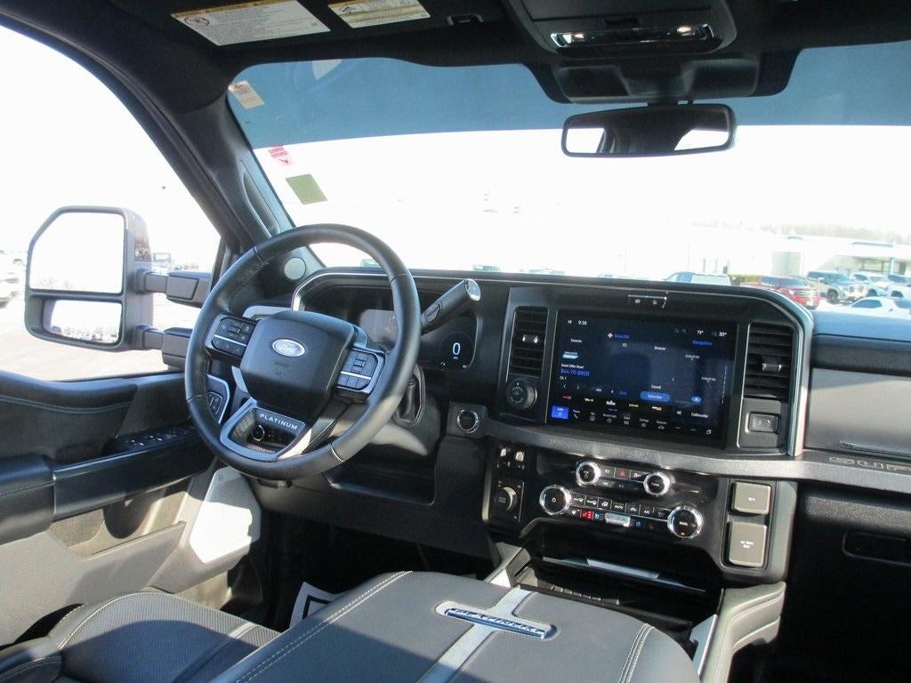 2025 Ford Super Duty F-450 DRW XL