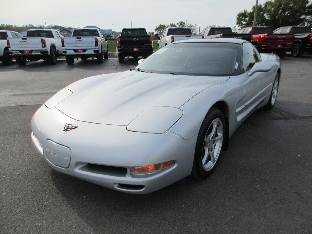 2000 Chevrolet Corvette Base