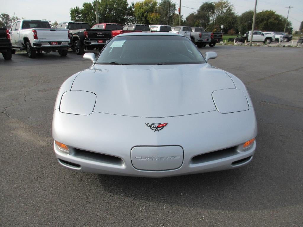 2000 Chevrolet Corvette Base