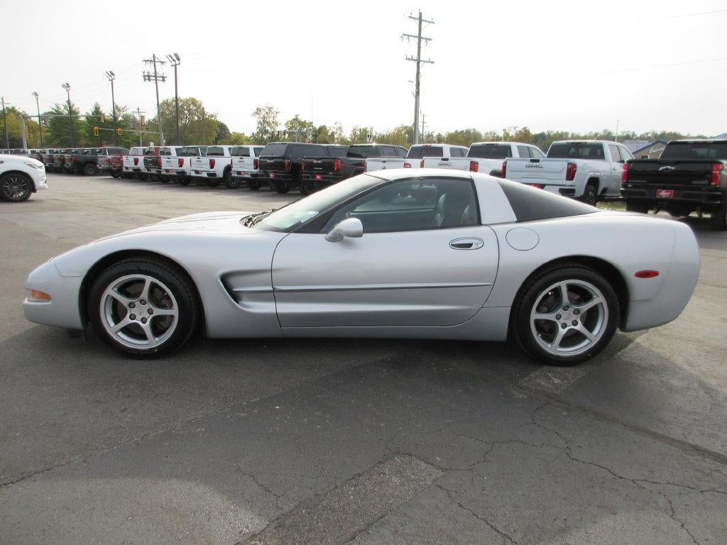 2000 Chevrolet Corvette Base