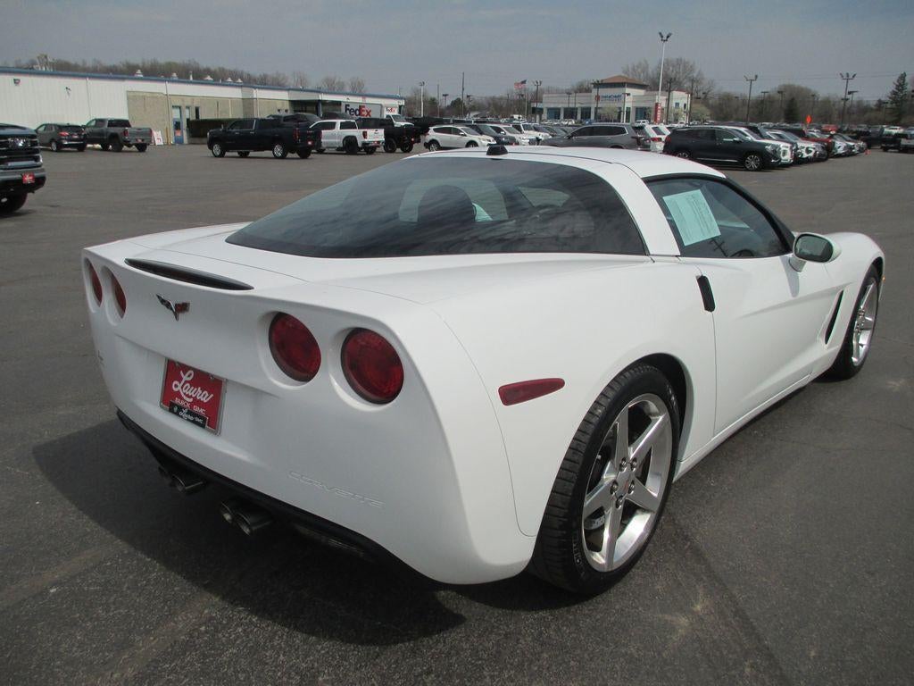2005 Chevrolet Corvette Base