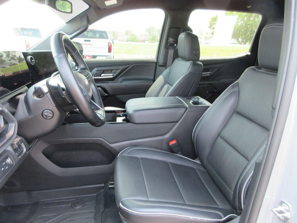 2025 Chevrolet Silverado EV LT - Extended Range
