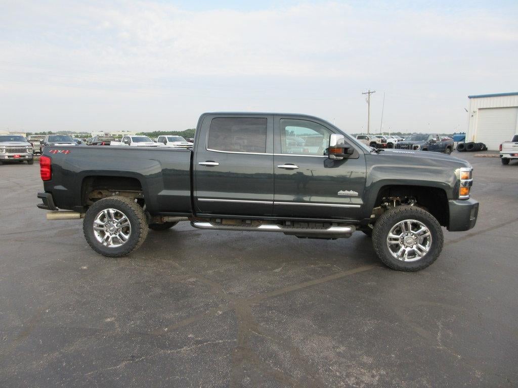 2019 Chevrolet Silverado 2500 HD High Country