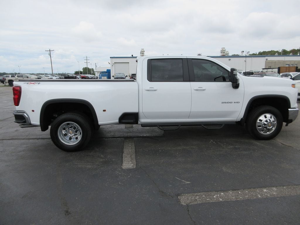 2026 Chevrolet Silverado 3500 HD LT DRW