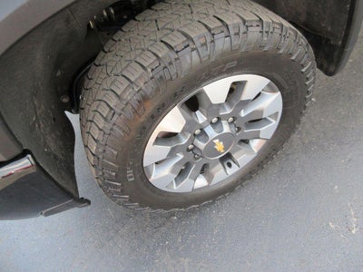 2024 Chevrolet Silverado 2500 HD Custom