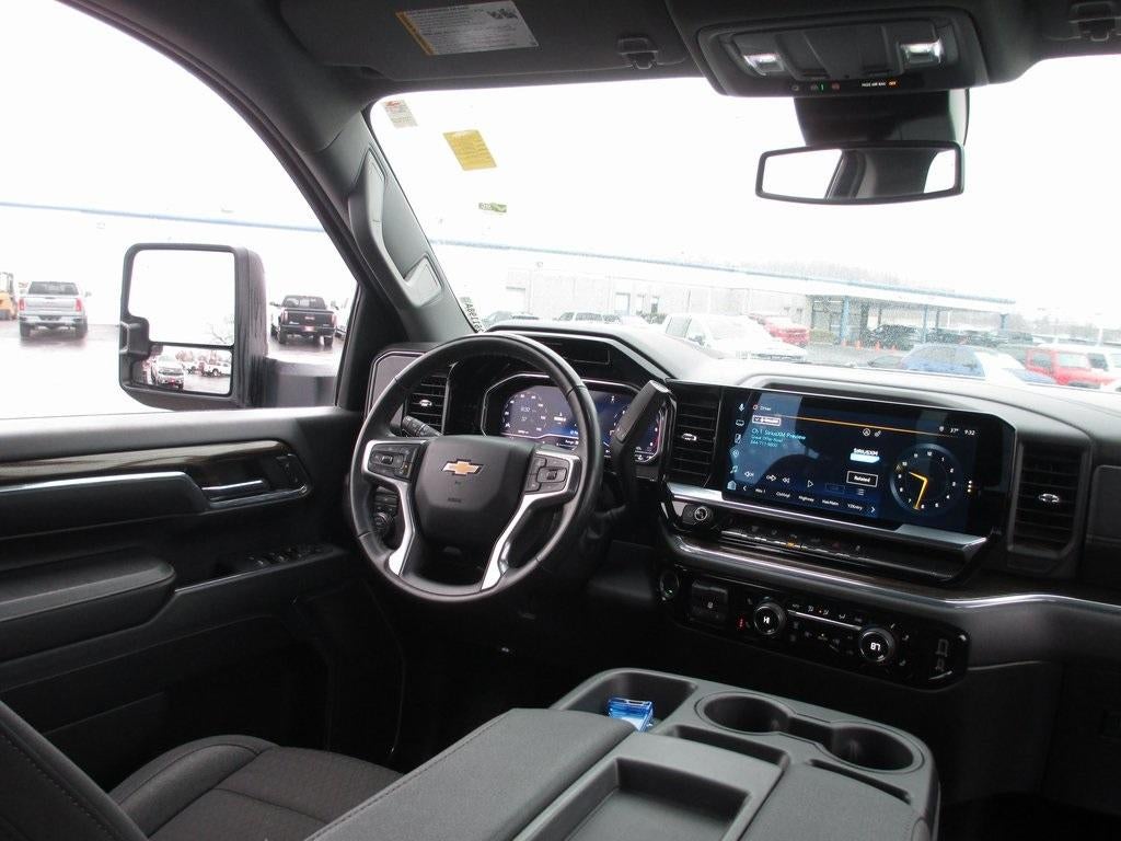 2024 Chevrolet Silverado 3500 HD LT DRW