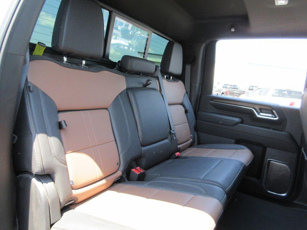 2024 Chevrolet Silverado 3500 HD High Country DRW