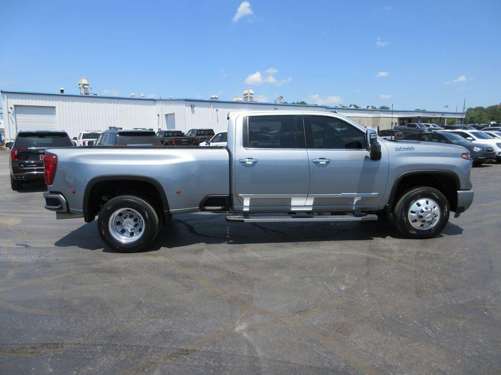 2024 Chevrolet Silverado 3500 HD High Country DRW