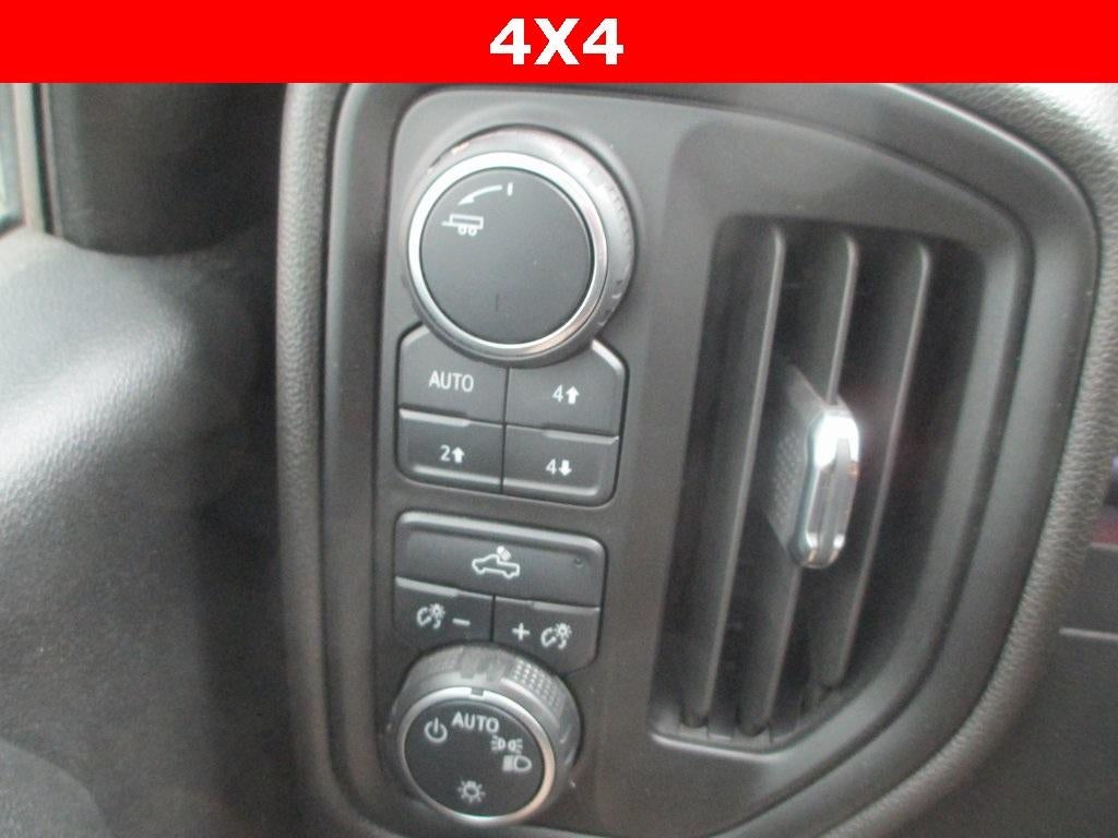 2021 Chevrolet Silverado 1500 Custom Trail Boss