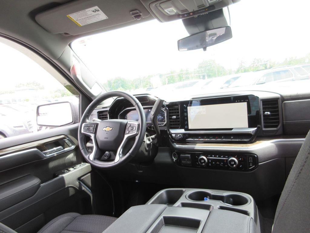 2023 Chevrolet Silverado 1500 LT - Photo 21
