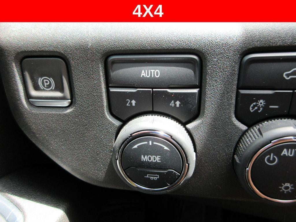 2023 Chevrolet Silverado 1500 LT - Photo 24