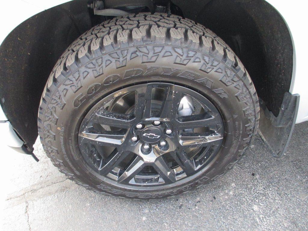 2021 Chevrolet Silverado 1500 Custom Rally Edition