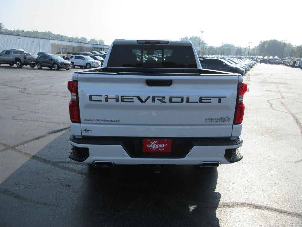 2022 Chevrolet Silverado 1500 High Country