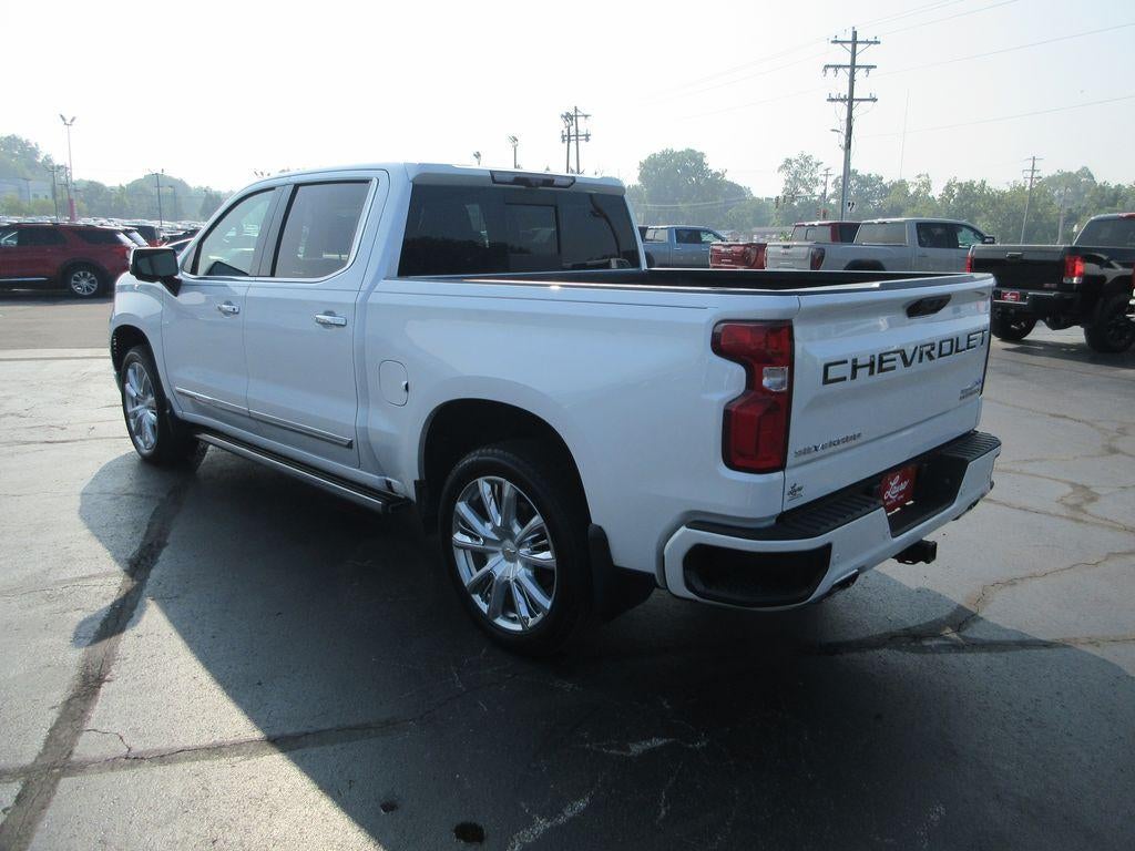 2022 Chevrolet Silverado 1500 High Country