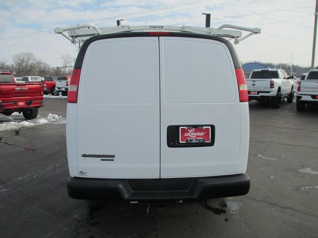2016 Chevrolet Express Cargo 2500 Base