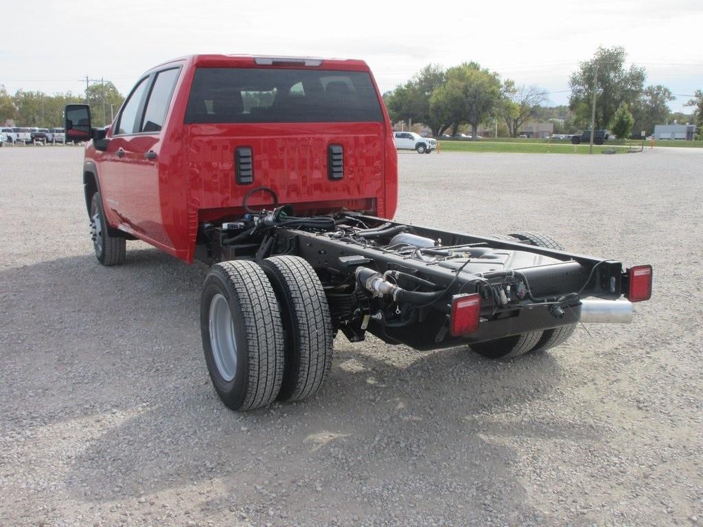 2026 GMC Sierra 3500 HD Chassis Cab Pro