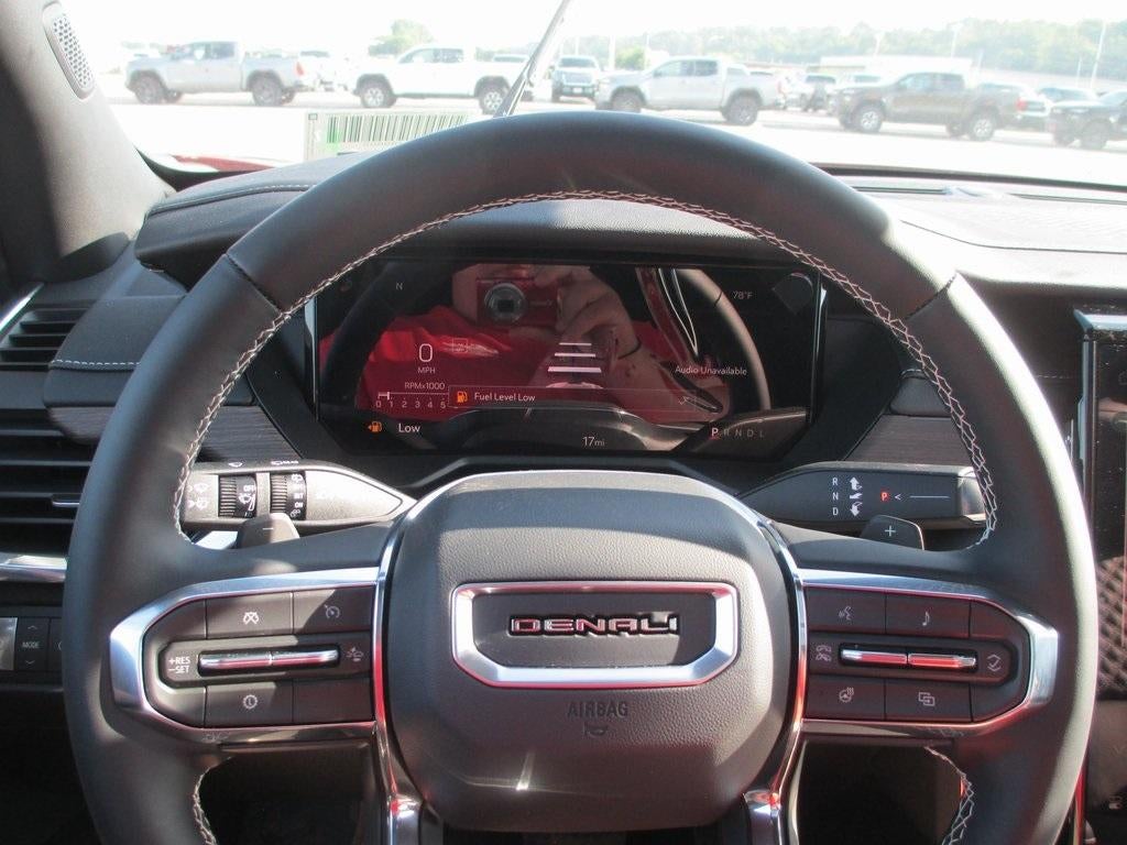 2025 GMC Acadia Denali