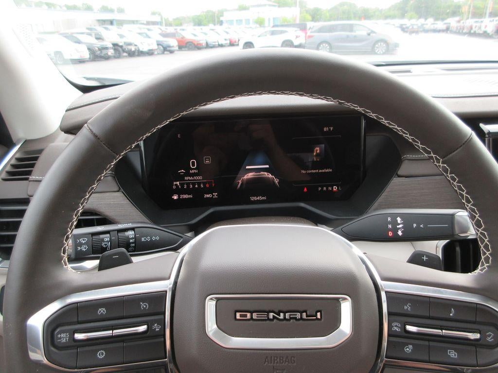 2025 GMC Acadia Denali