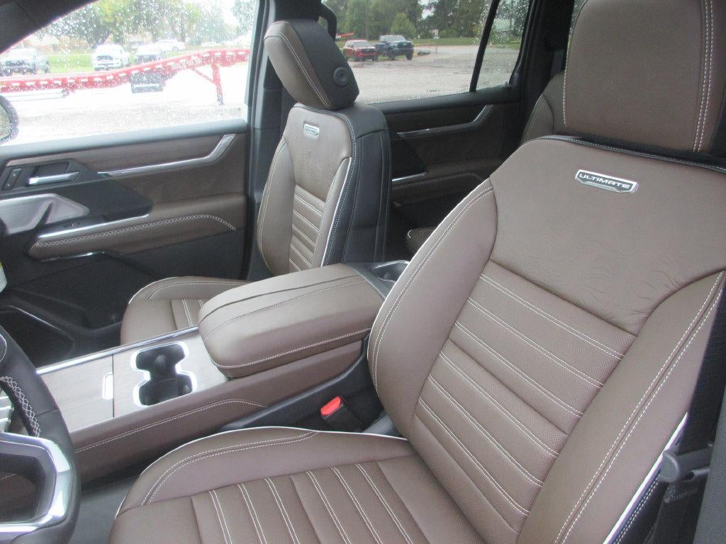 2027 GMC Acadia Denali Ultimate
