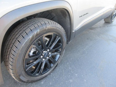 2022 GMC Acadia SLE