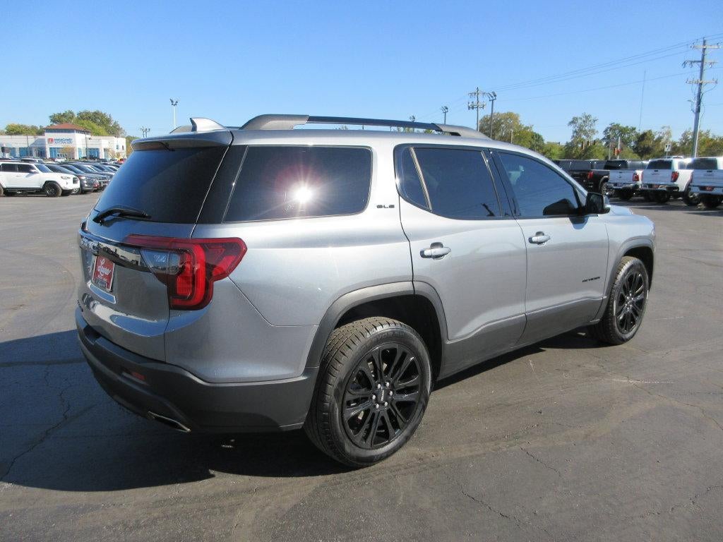2022 GMC Acadia SLE