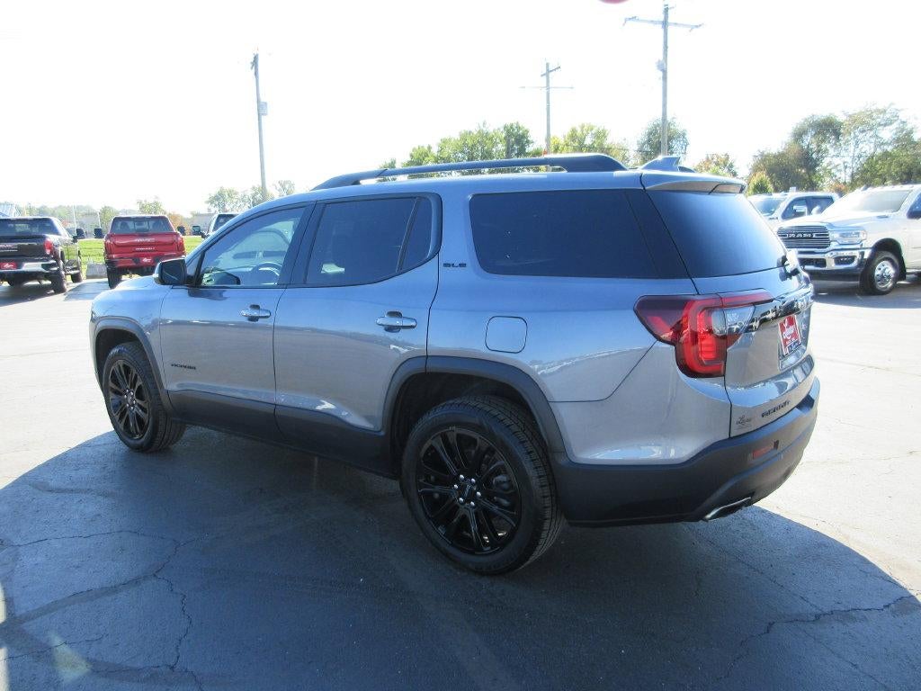 2022 GMC Acadia SLE