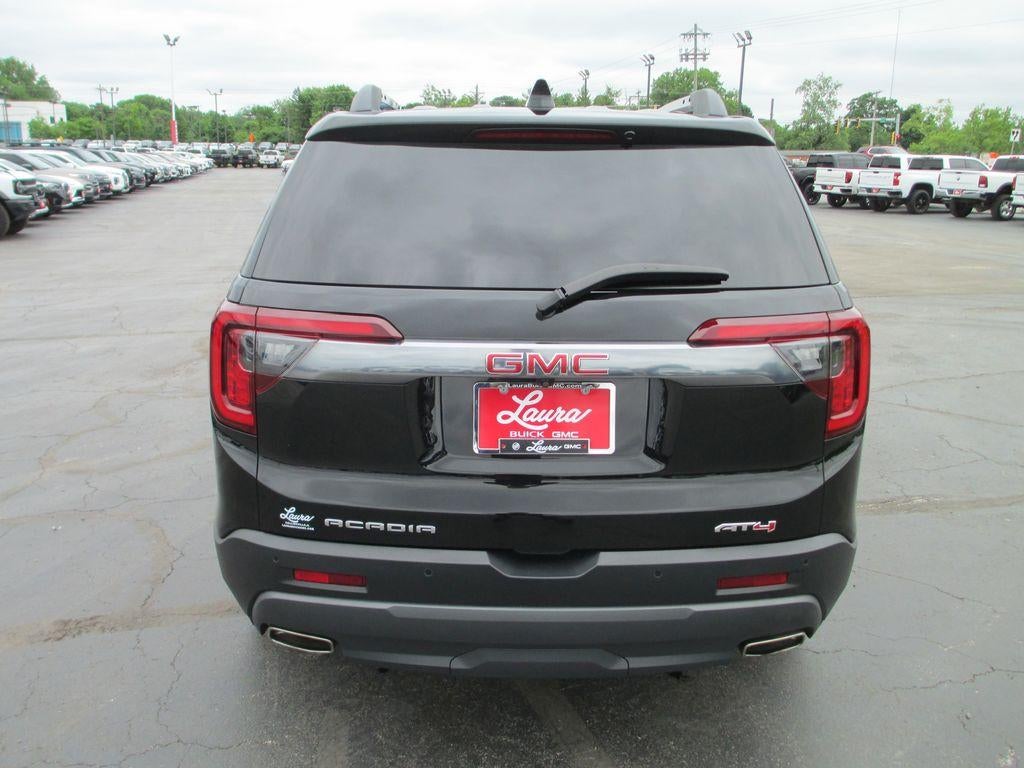 2023 GMC Acadia AT4
