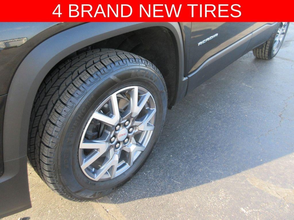 2023 GMC Acadia SLT