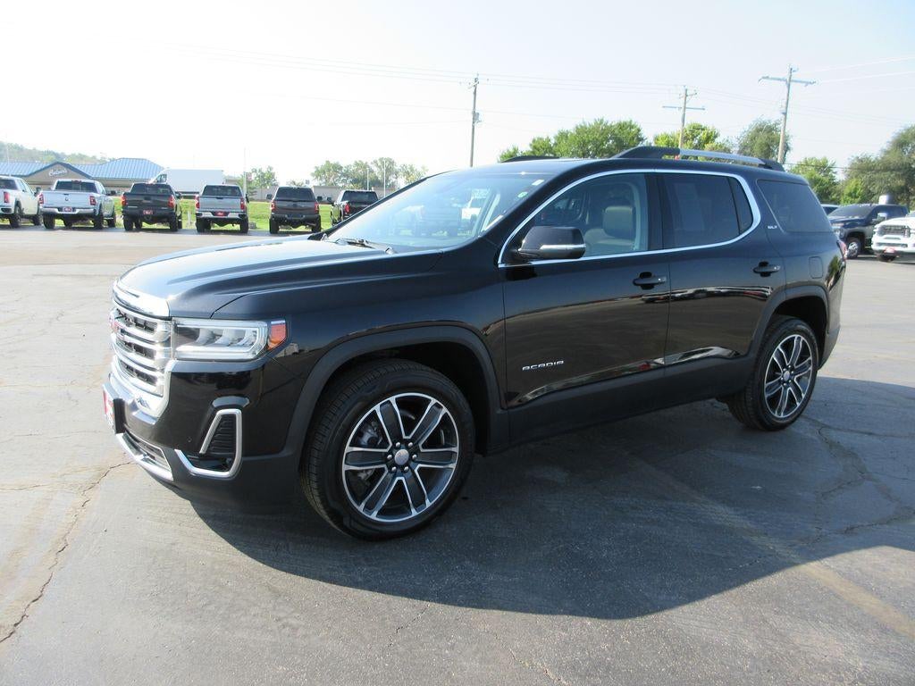 2022 GMC Acadia SLT