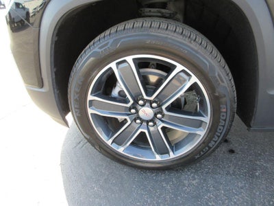 2022 GMC Acadia SLT