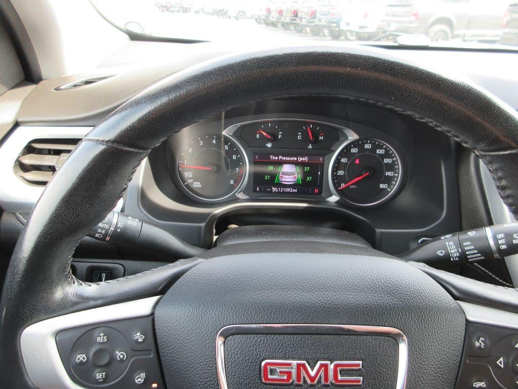 2021 GMC Acadia SLT