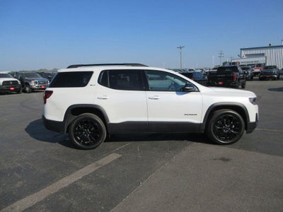 2022 GMC Acadia SLT
