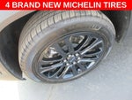 2022 GMC Acadia SLT