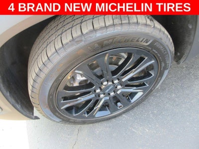 2022 GMC Acadia SLT