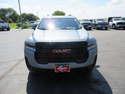 2023 GMC Acadia SLT