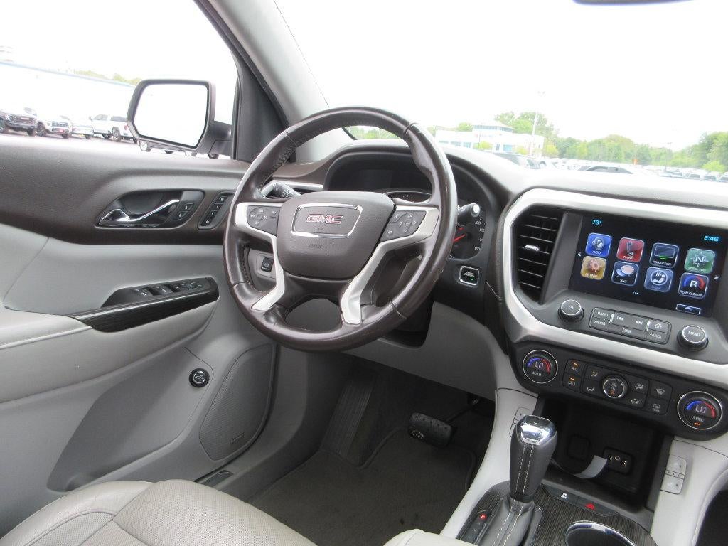 2018 GMC Acadia SLT