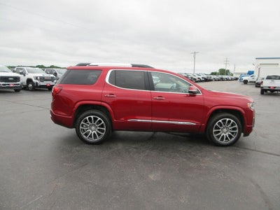 2023 GMC Acadia Denali