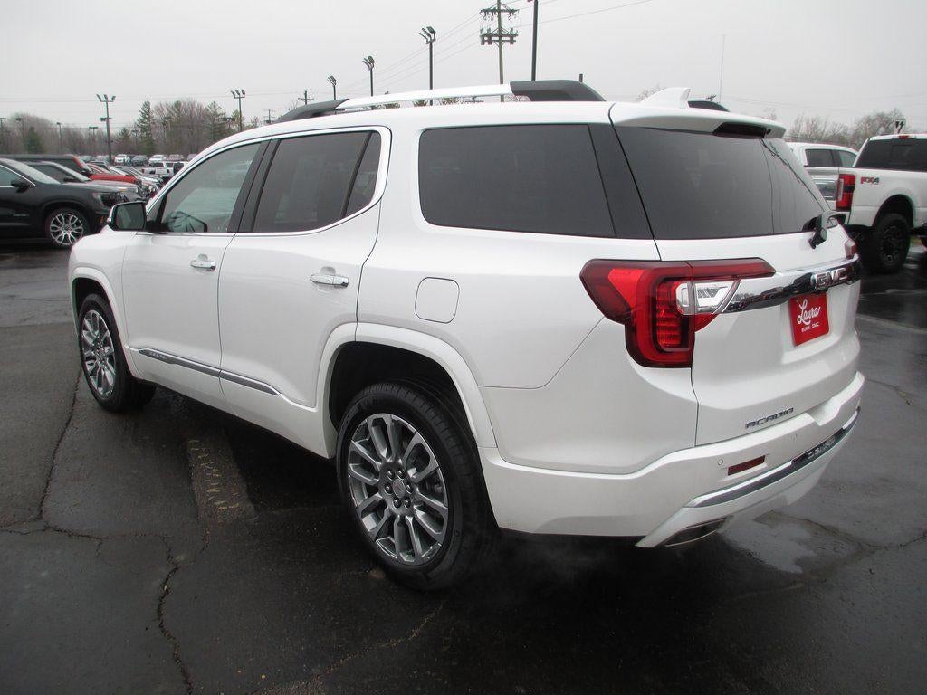 2023 GMC Acadia Denali