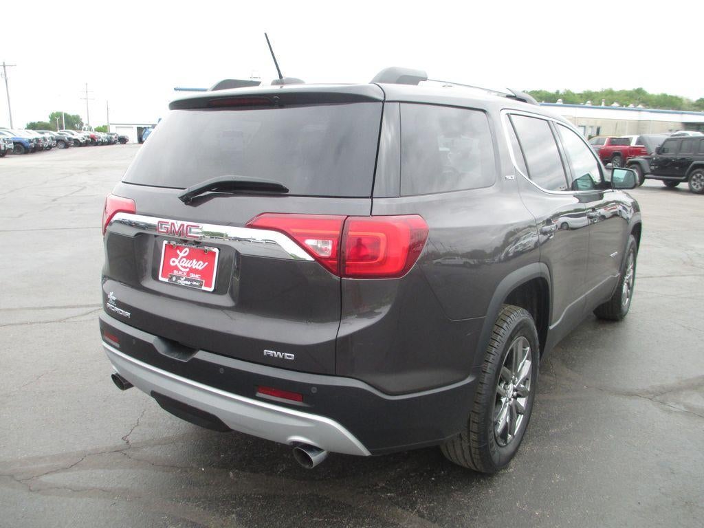2017 GMC Acadia SLT