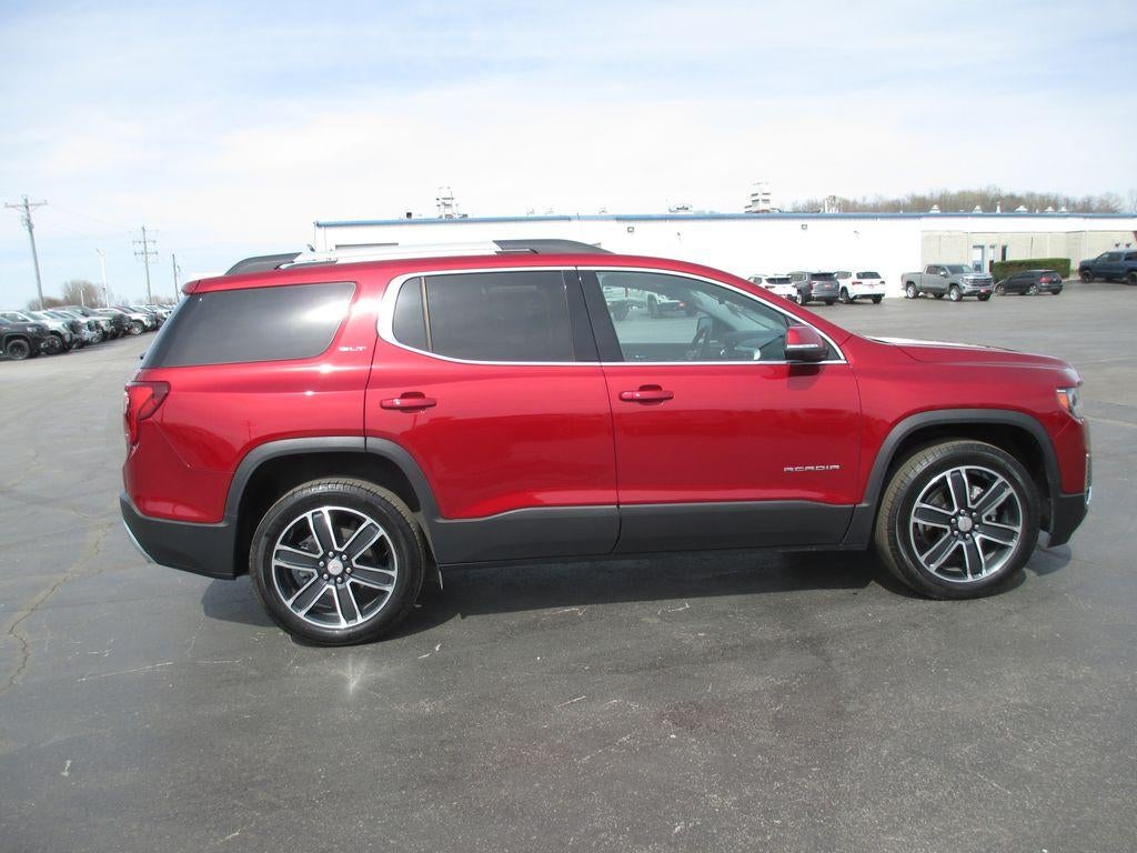 2023 GMC Acadia SLT