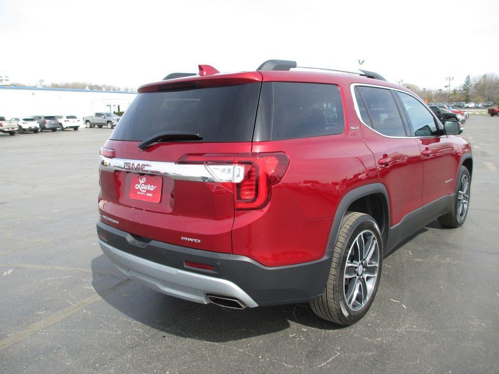 2023 GMC Acadia SLT