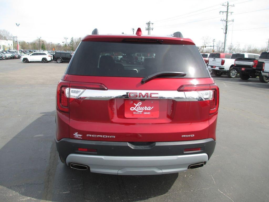 2023 GMC Acadia SLT