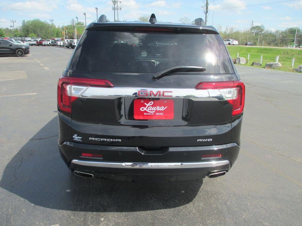 2023 GMC Acadia Denali