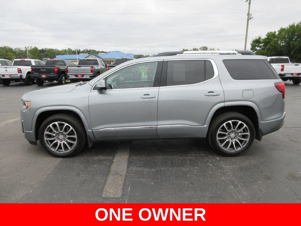 2023 GMC Acadia Denali