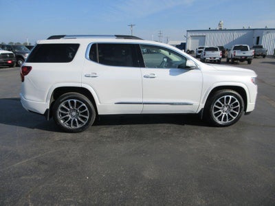 2022 GMC Acadia Denali
