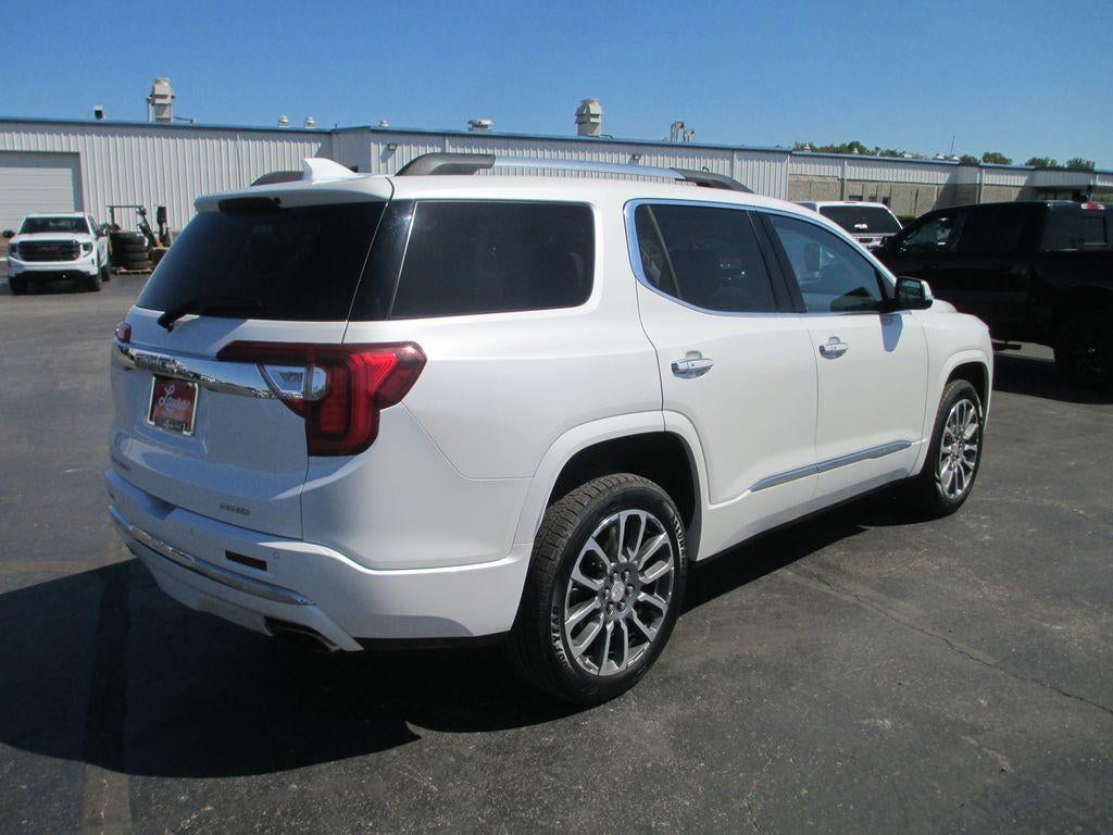 2021 GMC Acadia Denali