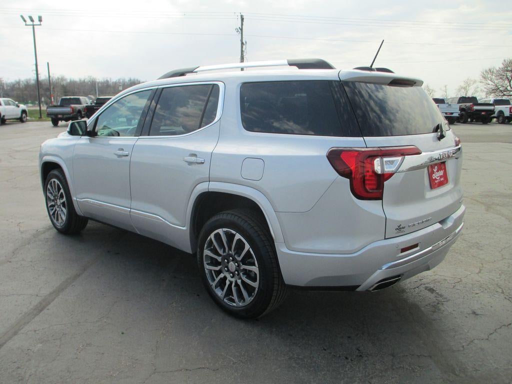 2020 GMC Acadia Denali