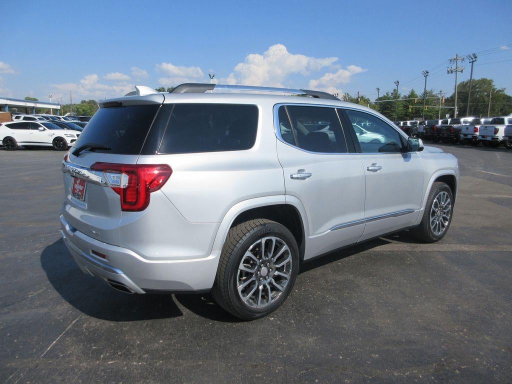 2020 GMC Acadia Denali